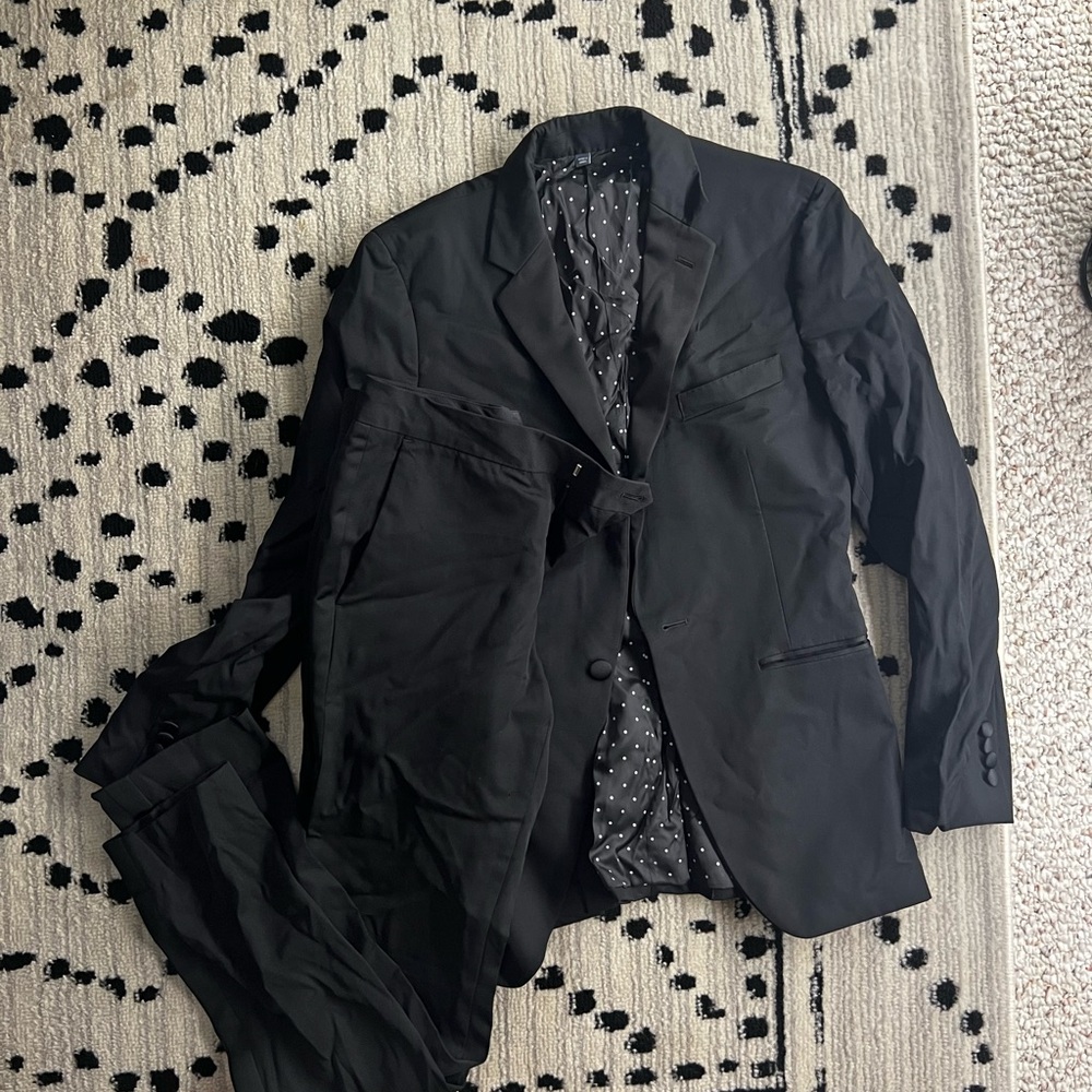Bonobos Slim Fit Italian Wool Black Suit - Worn Once Size 28 Waist